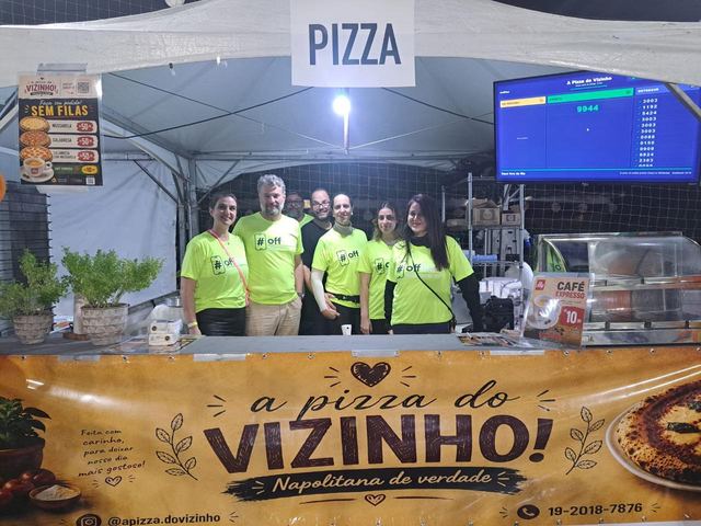 A Pizza do Vizinho — foto real da nossa cozinha